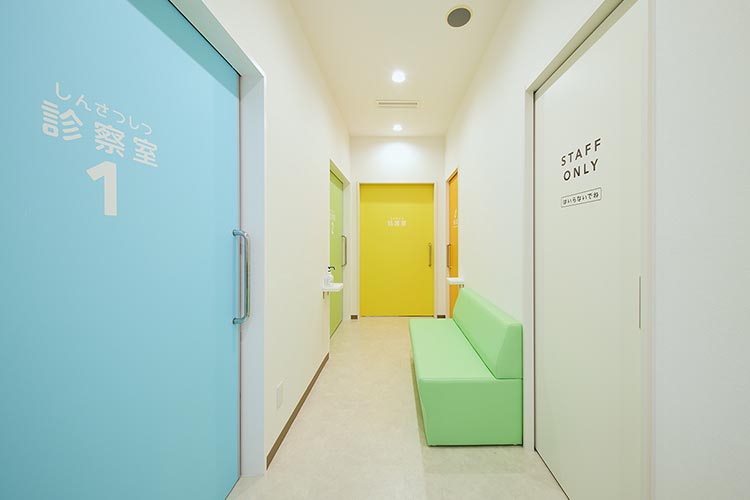 院内待合スペース2